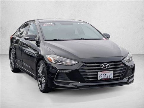Used 2017 Hyundai Elantra Sport image 3