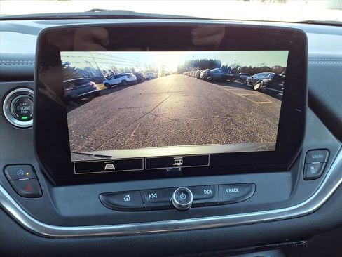 Certified 2023 Chevrolet Blazer LT w/ Convenience Package image 8