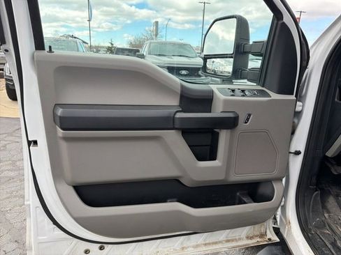 Used 2021 Ford F250 XL w/ STX Appearance Package image 25
