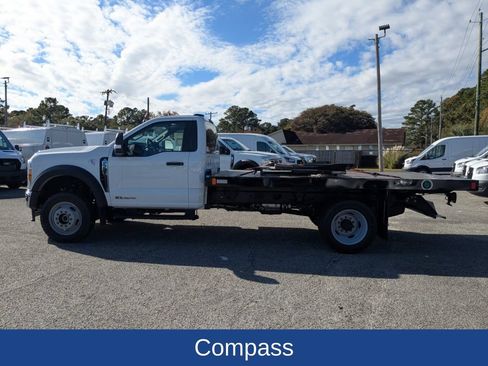 Used 2025 Ford F550 4x4 Regular Cab Super Duty image 7