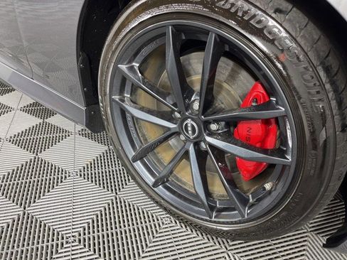 Used 2024 Nissan Z Performance w/ Floor Mat Package RWD image 11