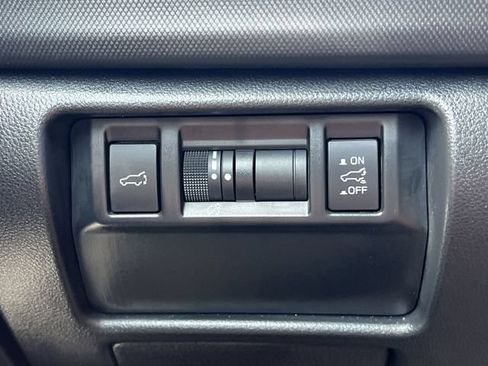 Certified 2025 Subaru Forester Touring AWD/4WD image 30