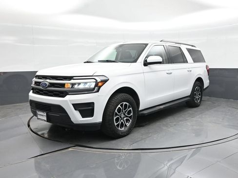 Used 2024 Ford Expedition Max XLT AWD/4WD image 8