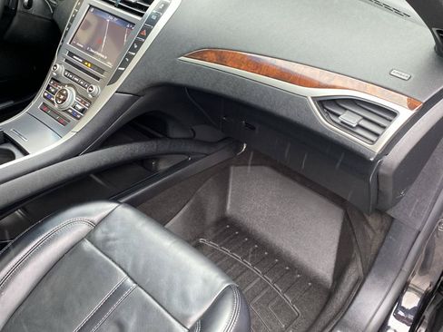 Used 2020 Lincoln MKZ Reserve AWD/4WD image 23