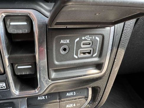 Used 2022 Jeep Wrangler Unlimited Rubicon 4xe w/ Cold Weather Group image 19