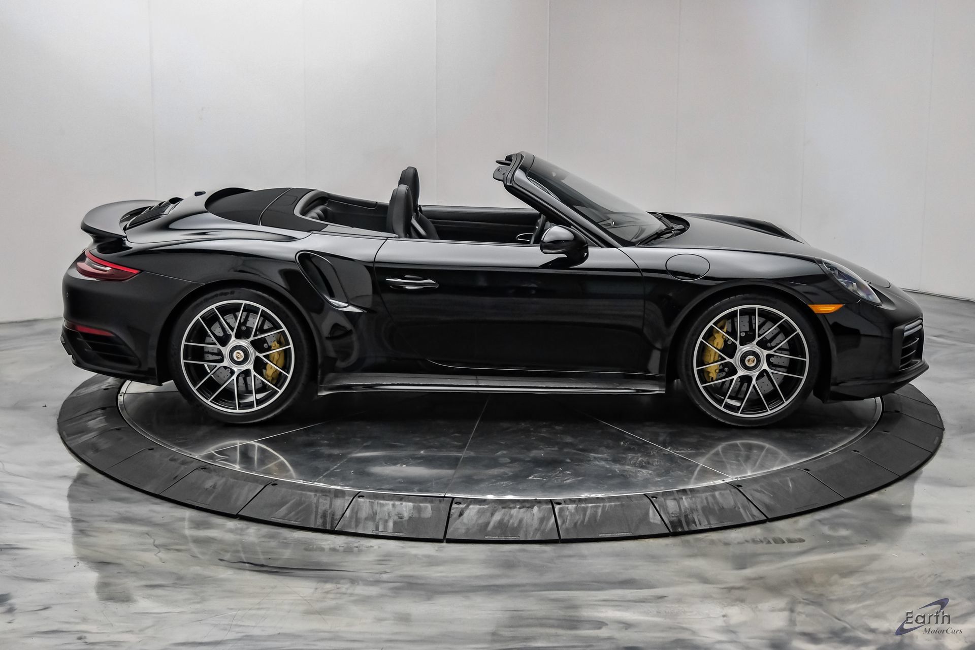 Used 2019 Porsche 911 Turbo S AWD/4WD image 25