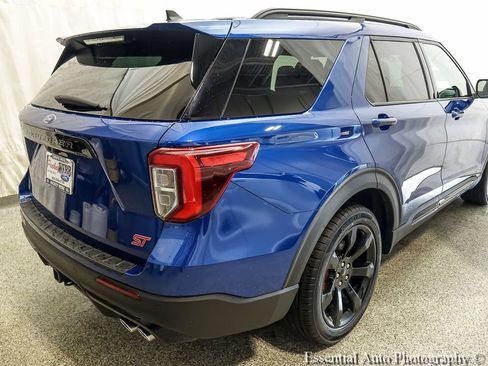 Certified 2022 Ford Explorer ST w/ Equipment Group 401A AWD/4WD image 9