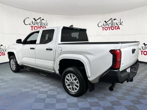 Used 2025 Toyota Tacoma SR RWD image 5