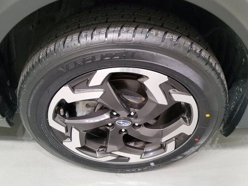 Used 2023 Subaru Crosstrek 2.5i Limited w/ Moonroof Package image 45