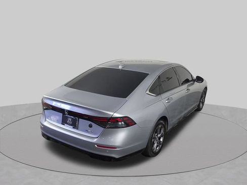 Used 2024 Honda Accord EX-L image 41