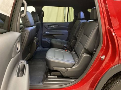 New 2026 Chevrolet Traverse LT w/ LPO, Floor Liner Package image 16