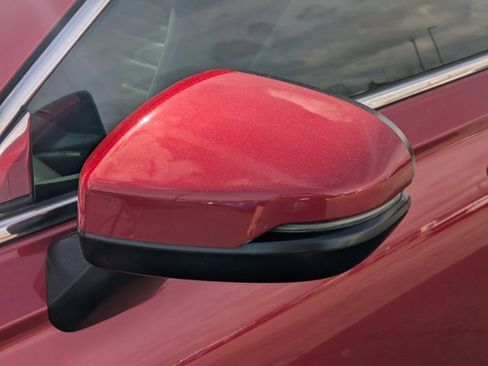 Used 2025 Honda CR-V EX-L image 11