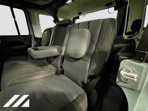 Used 2024 Jeep Wrangler Unlimited w/ Convenience Group image 24