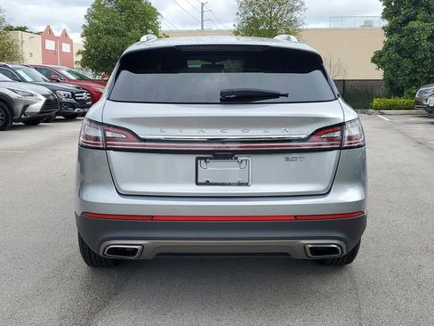 Used 2020 Lincoln Nautilus FWD image 6