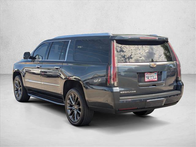 Used 2020 Cadillac Escalade ESV Luxury RWD image 8