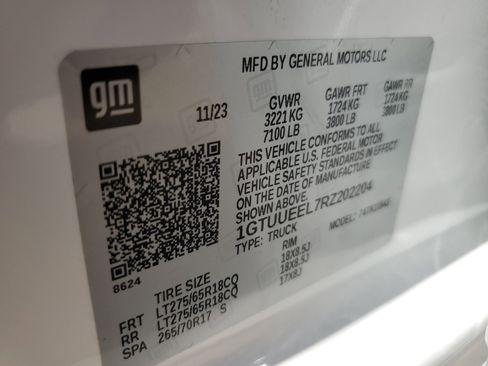 Used 2024 GMC Sierra 1500 AT4 w/ Technology Package image 40