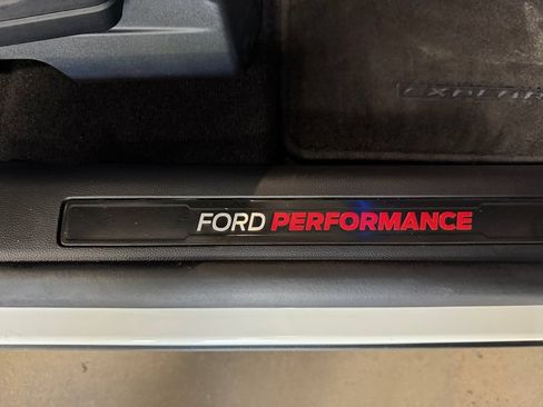 Used 2025 Ford Explorer ST AWD/4WD image 19