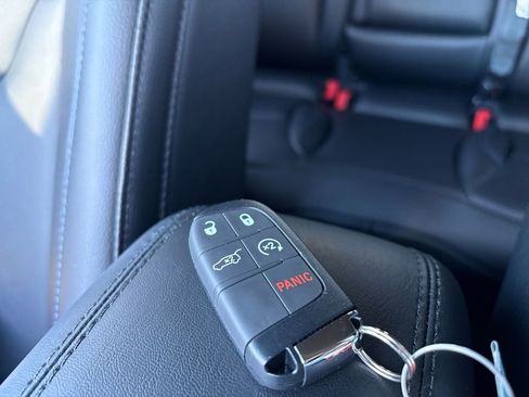 New 2026 Jeep Compass Limited image 30