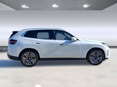 Used 2026 BMW X3 xDrive30 w/ Premium Package image 7