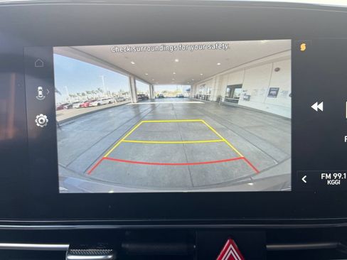 Used 2024 Hyundai Elantra SEL FWD image 20