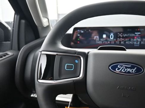 New 2026 Ford Expedition Active RWD image 17