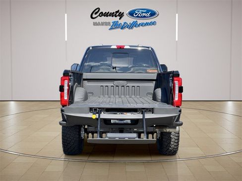New 2025 Ford F250 Lariat w/ Lariat Ultimate Package image 46