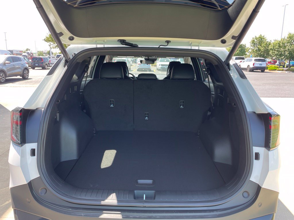 New 2026 Kia Sportage X-Line AWD/4WD image 14