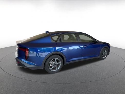 Used 2025 Kia K4 FWD image 13