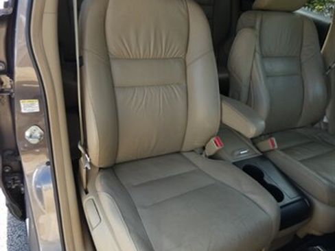Used 2010 Honda CR-V EX-L image 47