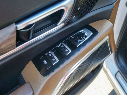 Used 2022 Kia Telluride SX w/ SX Prestige Package image 20