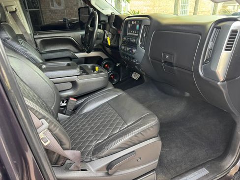 Used 2015 Chevrolet Silverado 2500 LT w/ LT Convenience Package AWD/4WD image 27