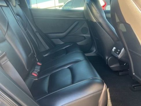 Used 2023 Tesla Model 3 Standard Range image 26