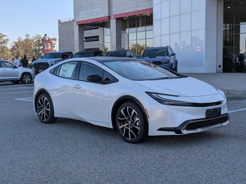New 2026 Toyota Prius XSE image 7
