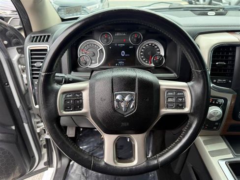 Used 2015 RAM 1500 Laramie w/ Convenience Group AWD/4WD image 33