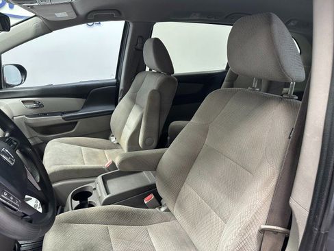 Used 2014 Honda Odyssey LX image 20