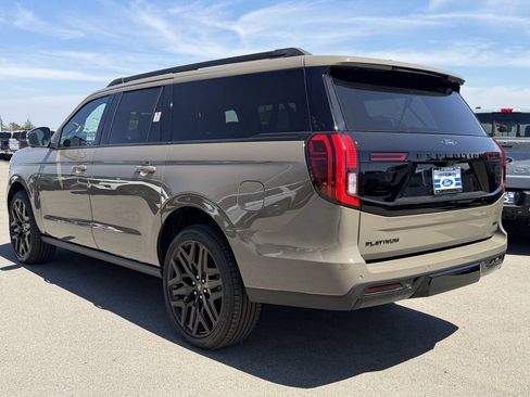 New 2026 Ford Expedition Max Platinum w/ Stealth Performance Package AWD/4WD image 5