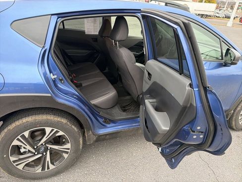 Certified 2025 Subaru Crosstrek 2.0i Premium image 18