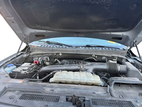 Used 2022 Ford Expedition Max XLT image 26