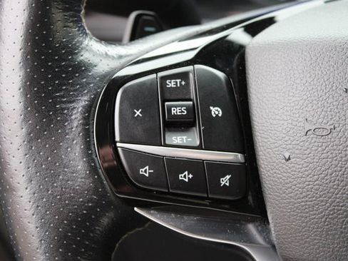 Used 2022 Ford Explorer ST image 14