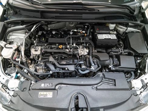 Used 2024 Toyota Corolla LE FWD image 32