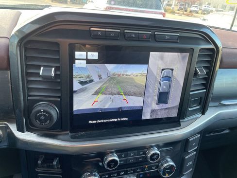 Used 2023 Ford F150 Lariat w/ Equipment Group 502A High image 23