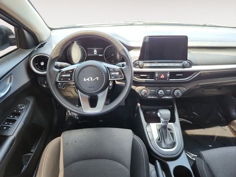 Used 2023 Kia Forte LXS FWD image 10