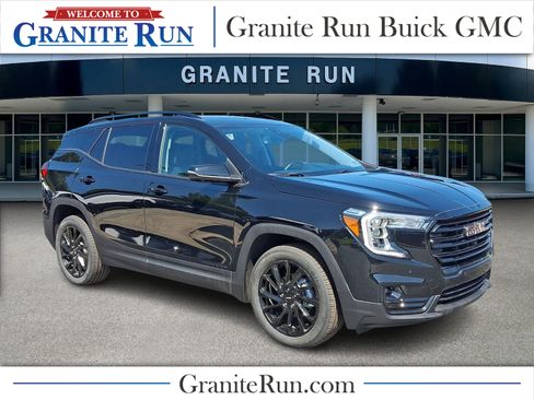 Used 2024 GMC Terrain SLT w/ Infotainment Package II AWD/4WD image 1