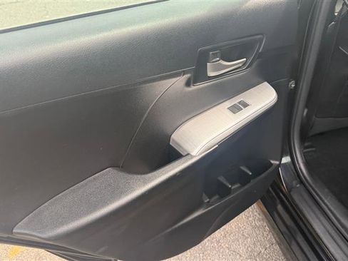 Used 2012 Toyota Camry SE image 22