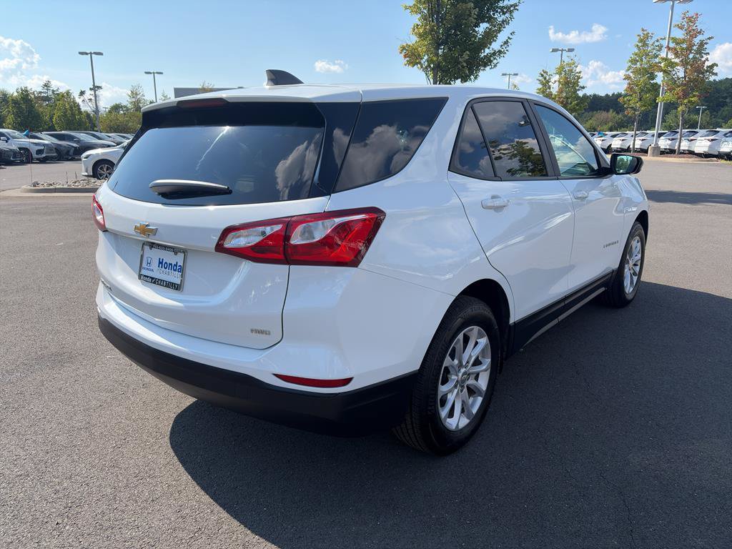 Used 2020 Chevrolet Equinox LS w/ LS Convenience Package AWD/4WD image 7