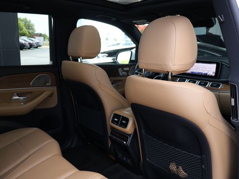 Used 2024 Mercedes-Benz GLE 350 4MATIC image 25