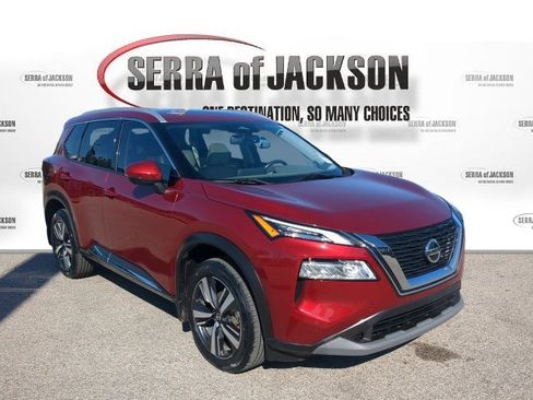 Used 2021 Nissan Rogue SL AWD/4WD image 2
