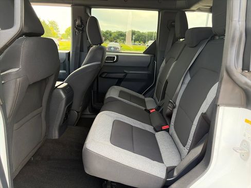 Used 2022 Ford Bronco Big Bend AWD/4WD image 30