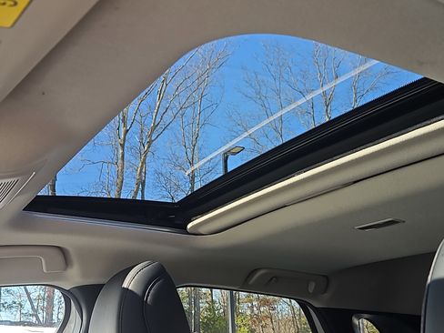 Certified 2025 MAZDA CX-30 2.5 Turbo w/ Premium Package image 8