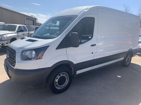 Used 2018 Ford Transit 350 350 Van Med. Roof w/Sliding Pa image 8